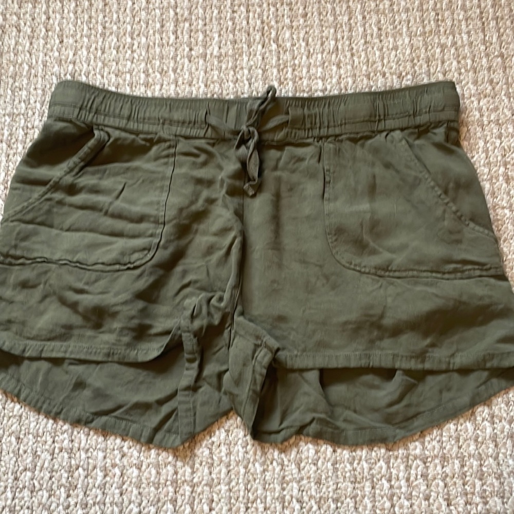 Cute and comfortable shorts with adjustable draw string.